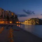 Vicoli Storici Luxury Apartment Tropea