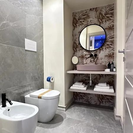 Vicoli Storici Luxury דירה טרופאה