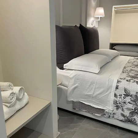 Vicoli Storici Luxury טרופאה