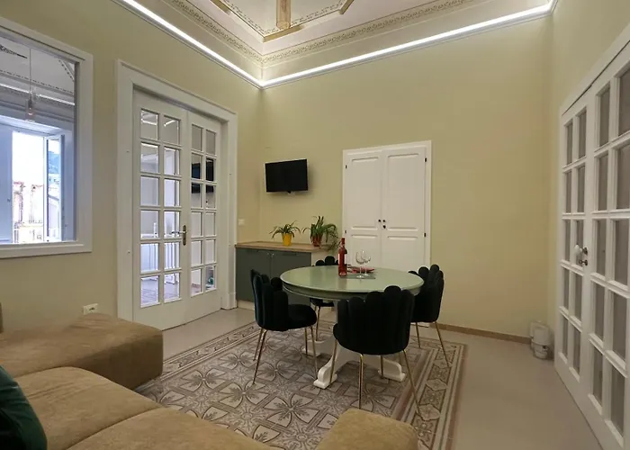 Vicoli Storici Luxury Apartament